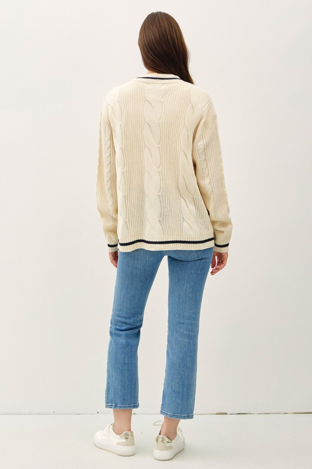 Contrast Trim Cable-Knit V-Neck Cardigan..