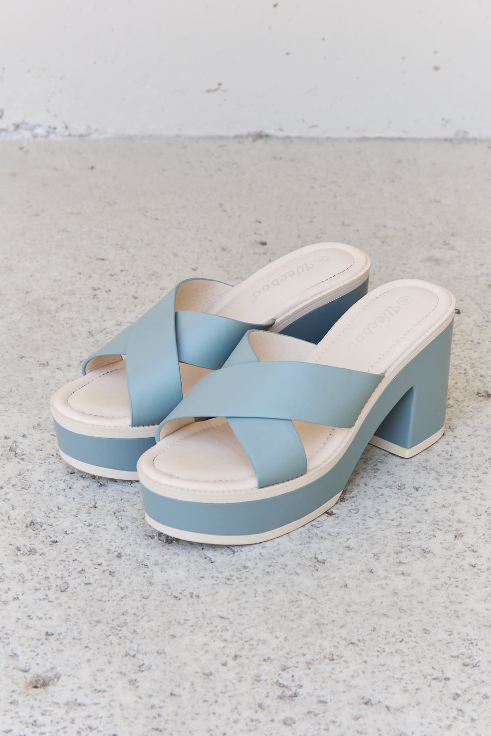 The Moments Contrast Platform Sandals in Misty Blue