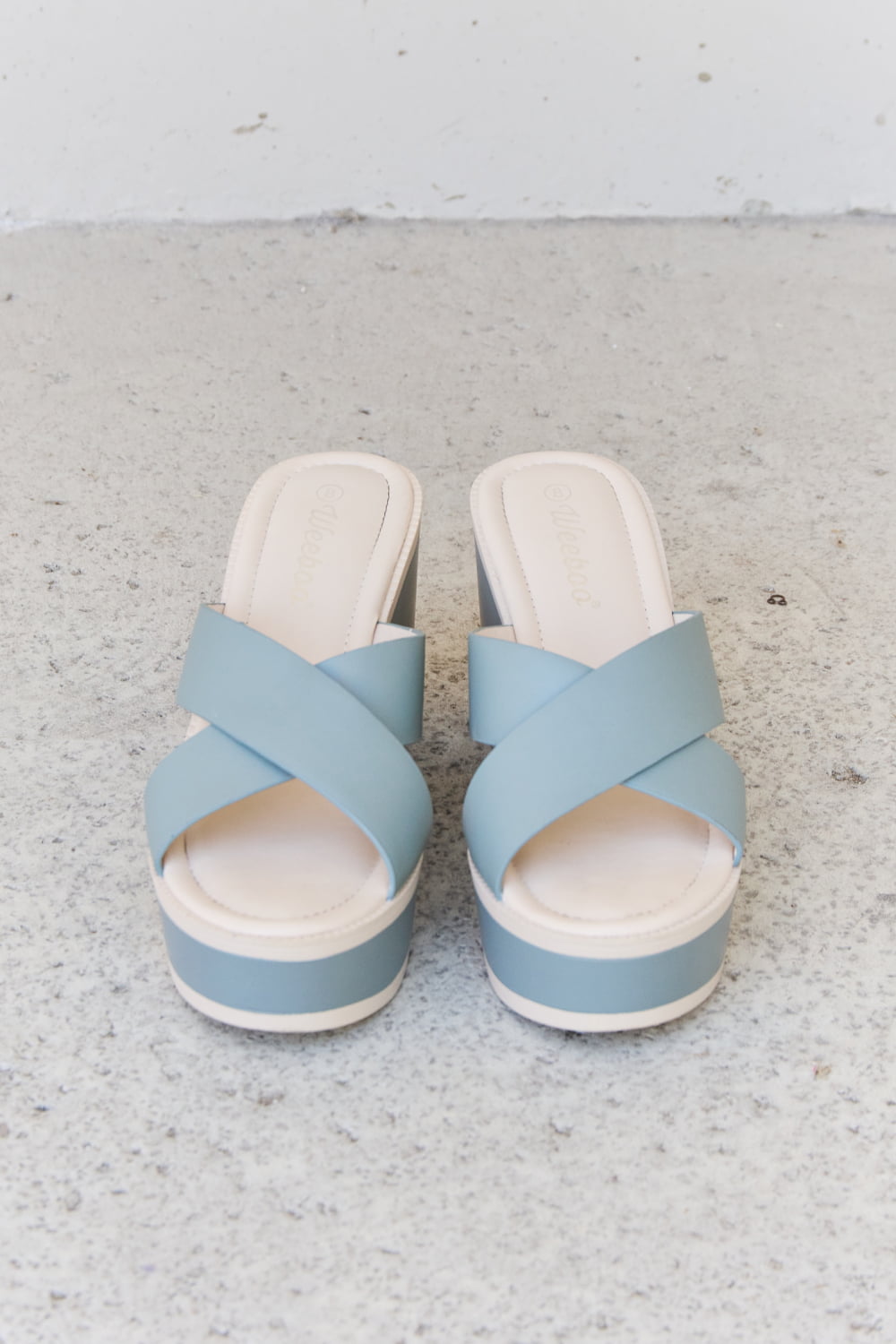 The Moments Contrast Platform Sandals in Misty Blue