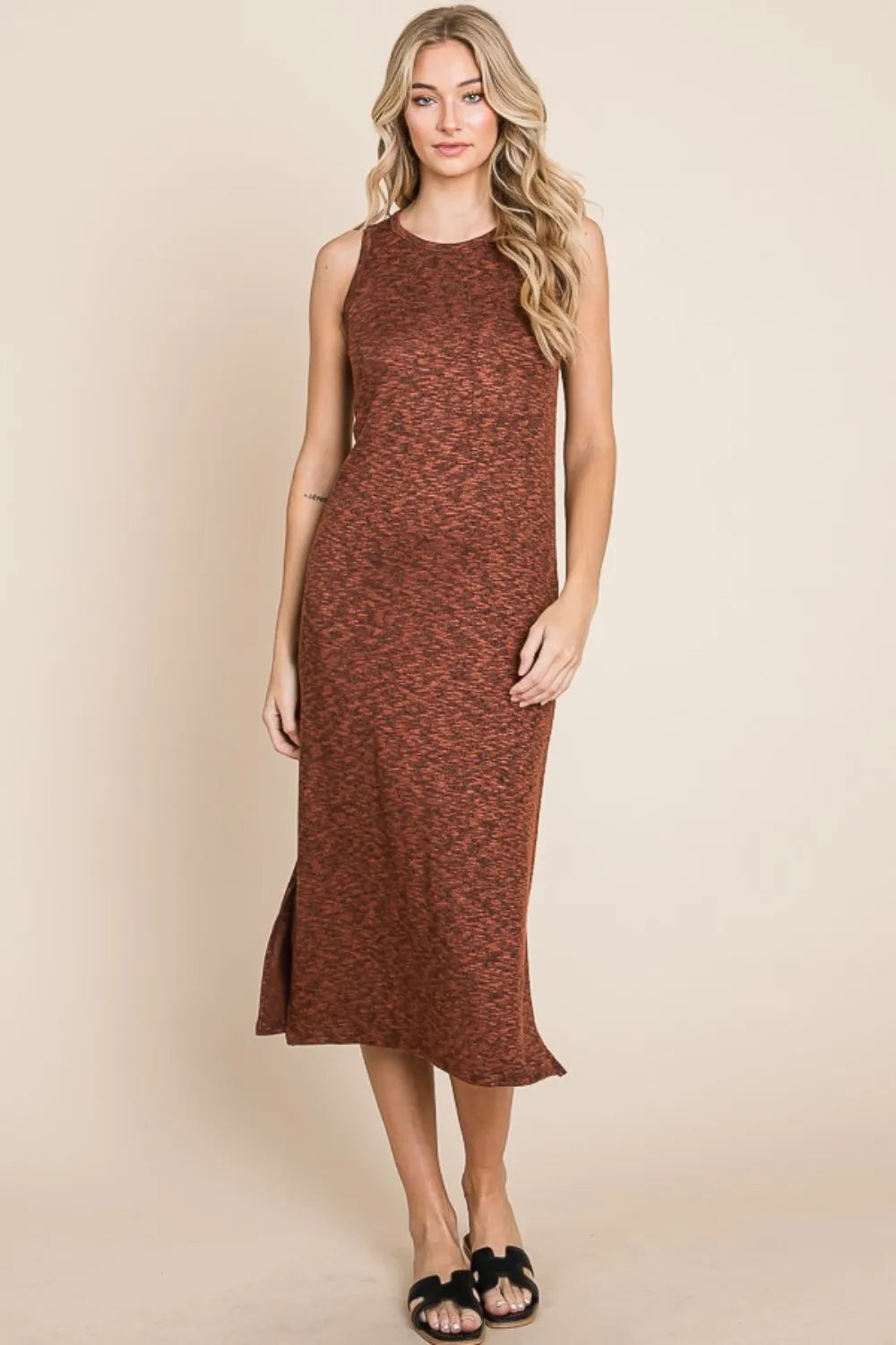 Round Neck Sleeveless Midi Dress