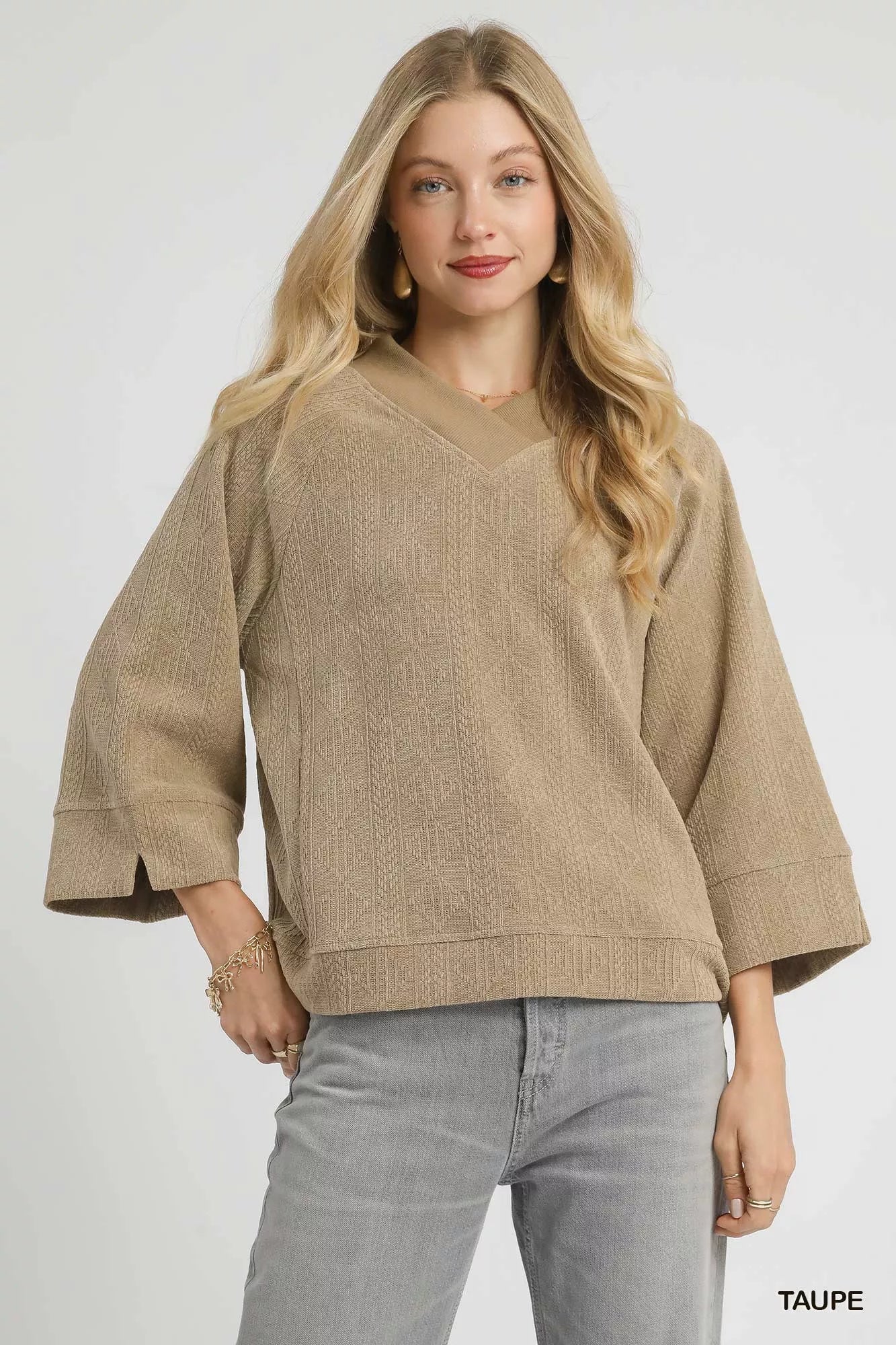 Textured Knit V-Neck Top