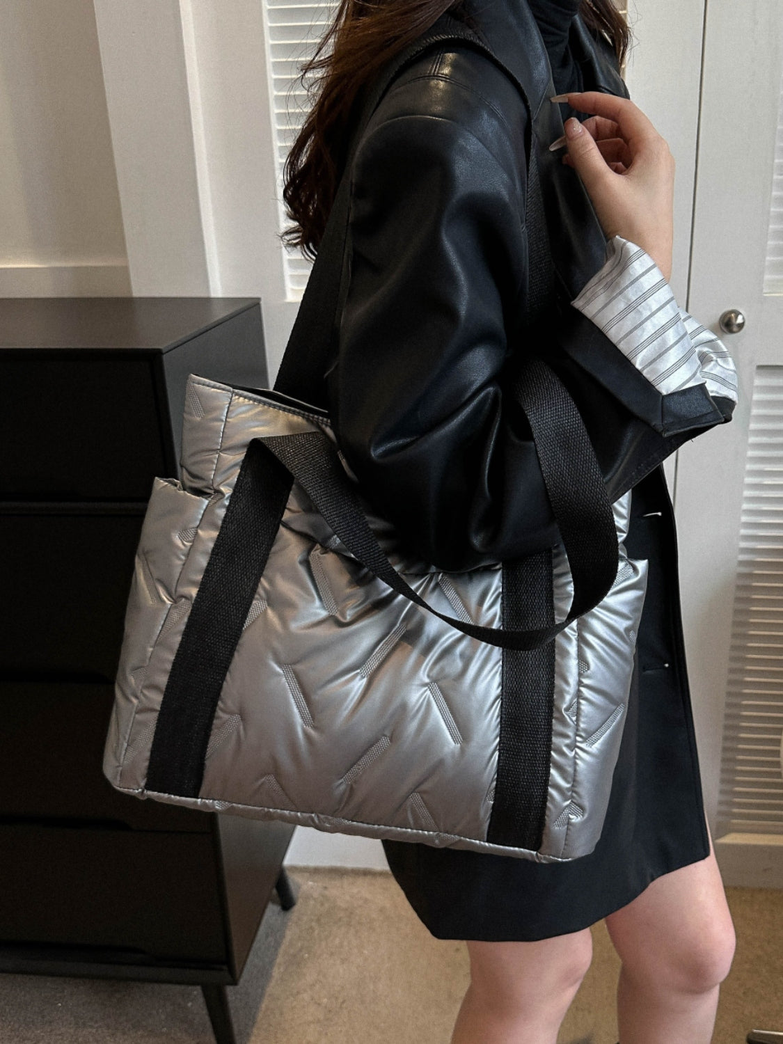 Solid Color Tote Bag with Side Pockets