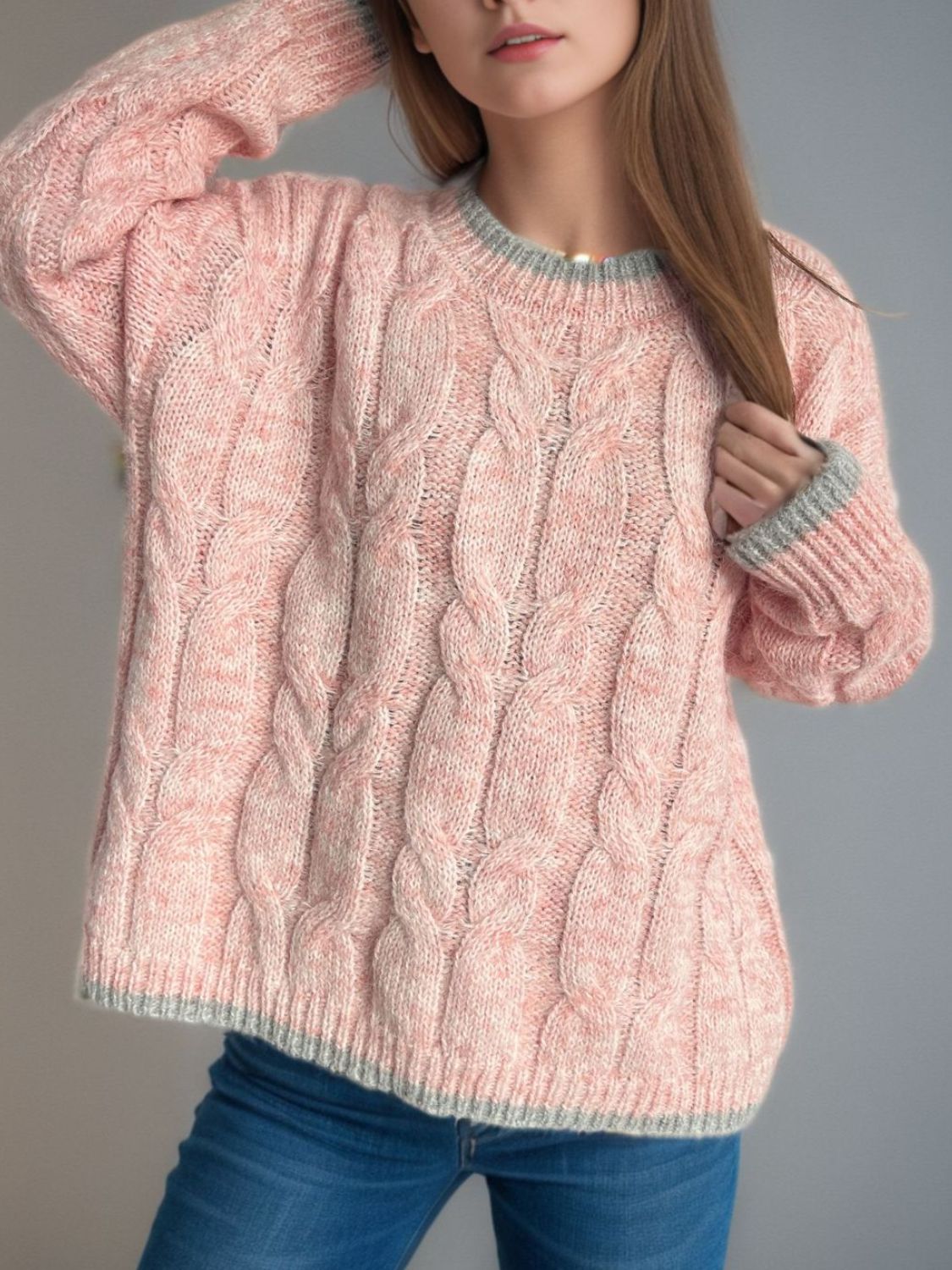 Cable Knit Round Neck Long Sleeve Sweater