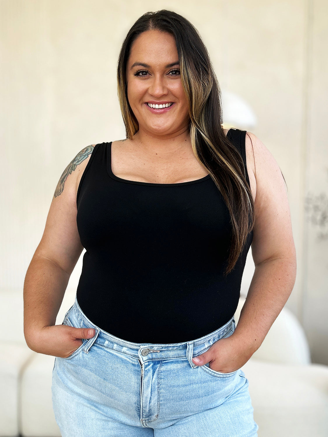 🎁 Full Size Square Neck Sleeveless Bodysuit (50% off)